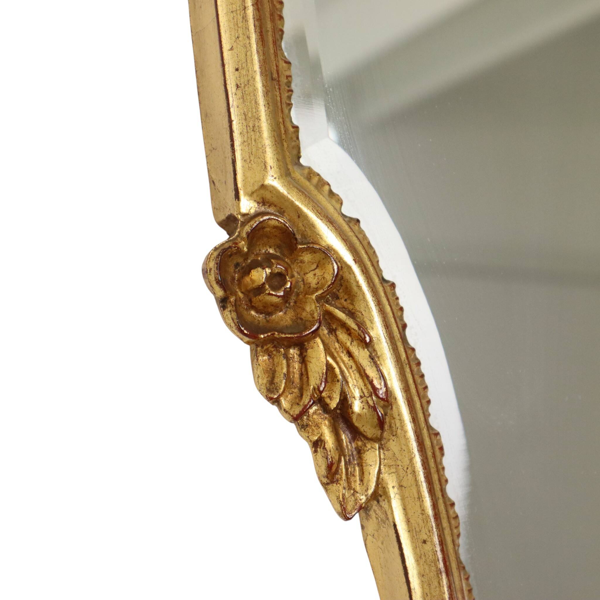 Miroir cranté en or classique Deknudt, biseauté, style Louis XVI, 94 cm
