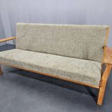 Canapé 3 places par Hans J. Wegner pour Getama, Danemark, années 1960