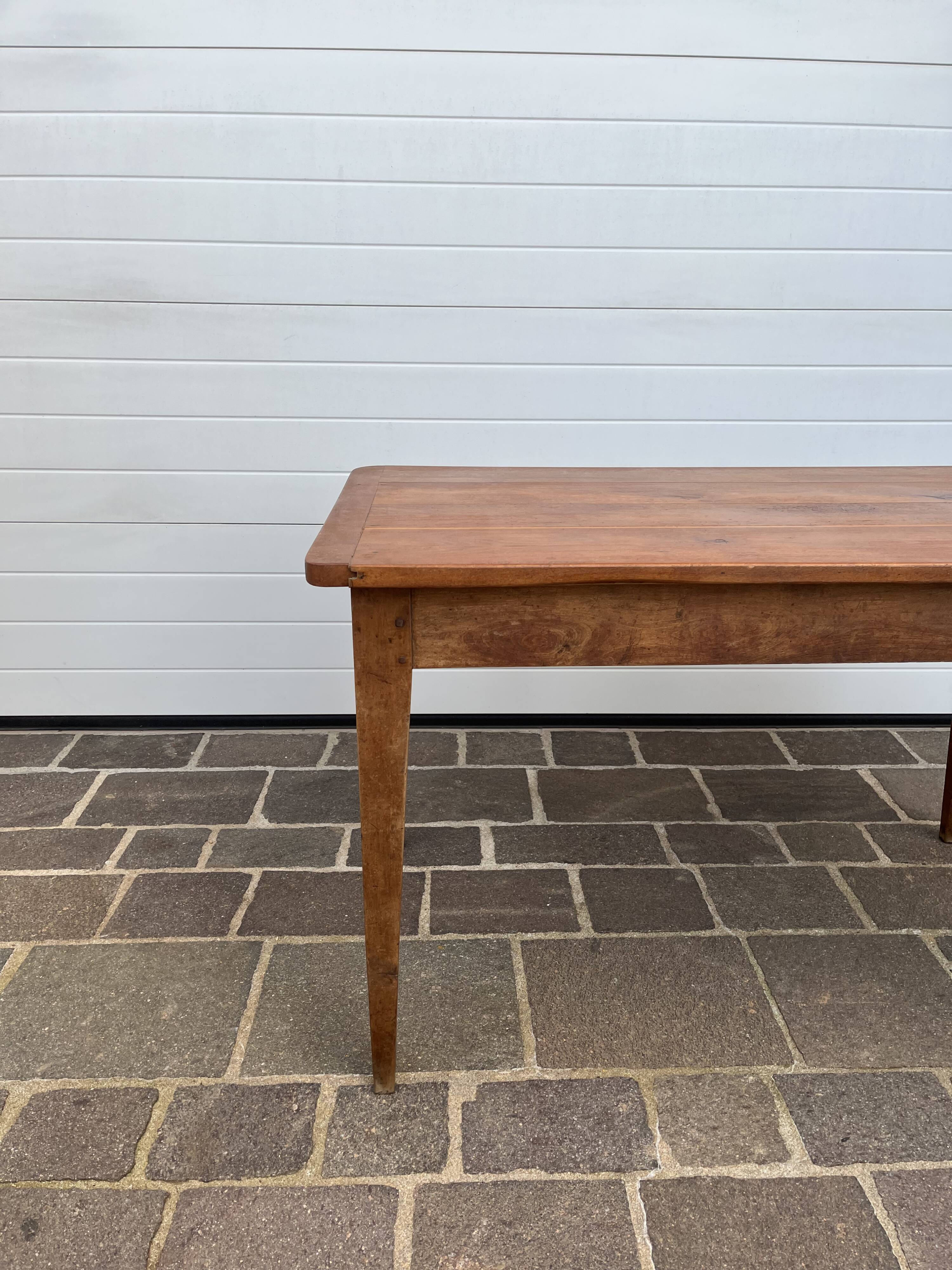 Farmhouse table