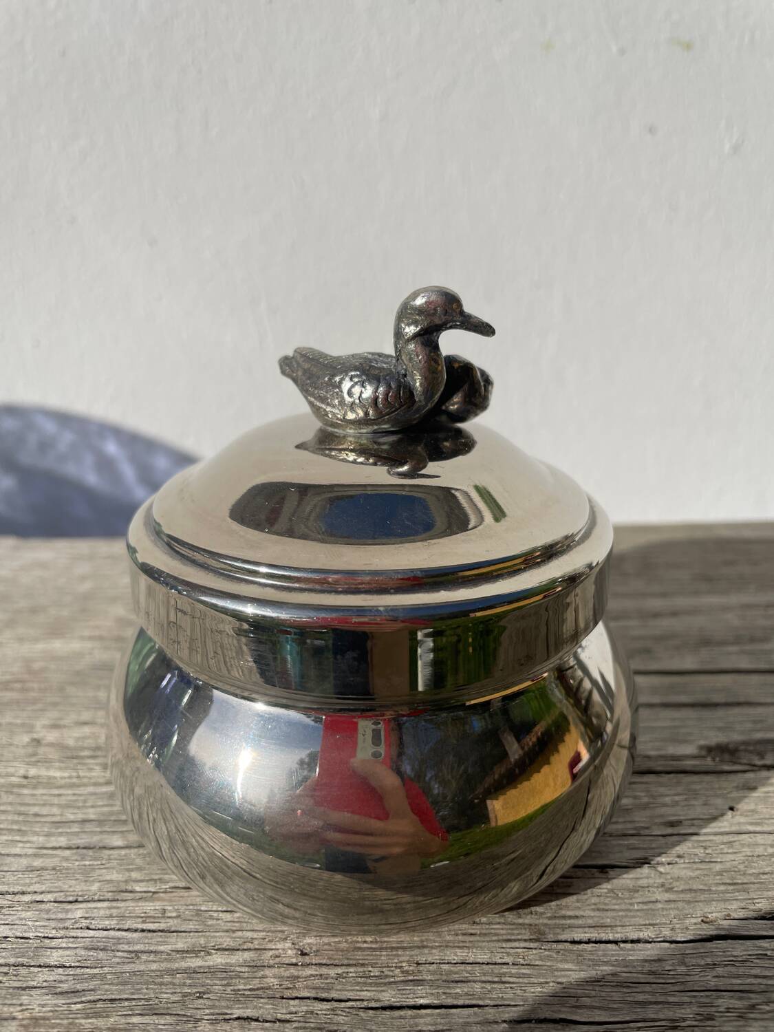 Silver-plated metal box or sugar bowl with ducks