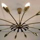 Grand plafonnier araignée Sputnik à 12 lumières, en laiton et métal noir, années 1950