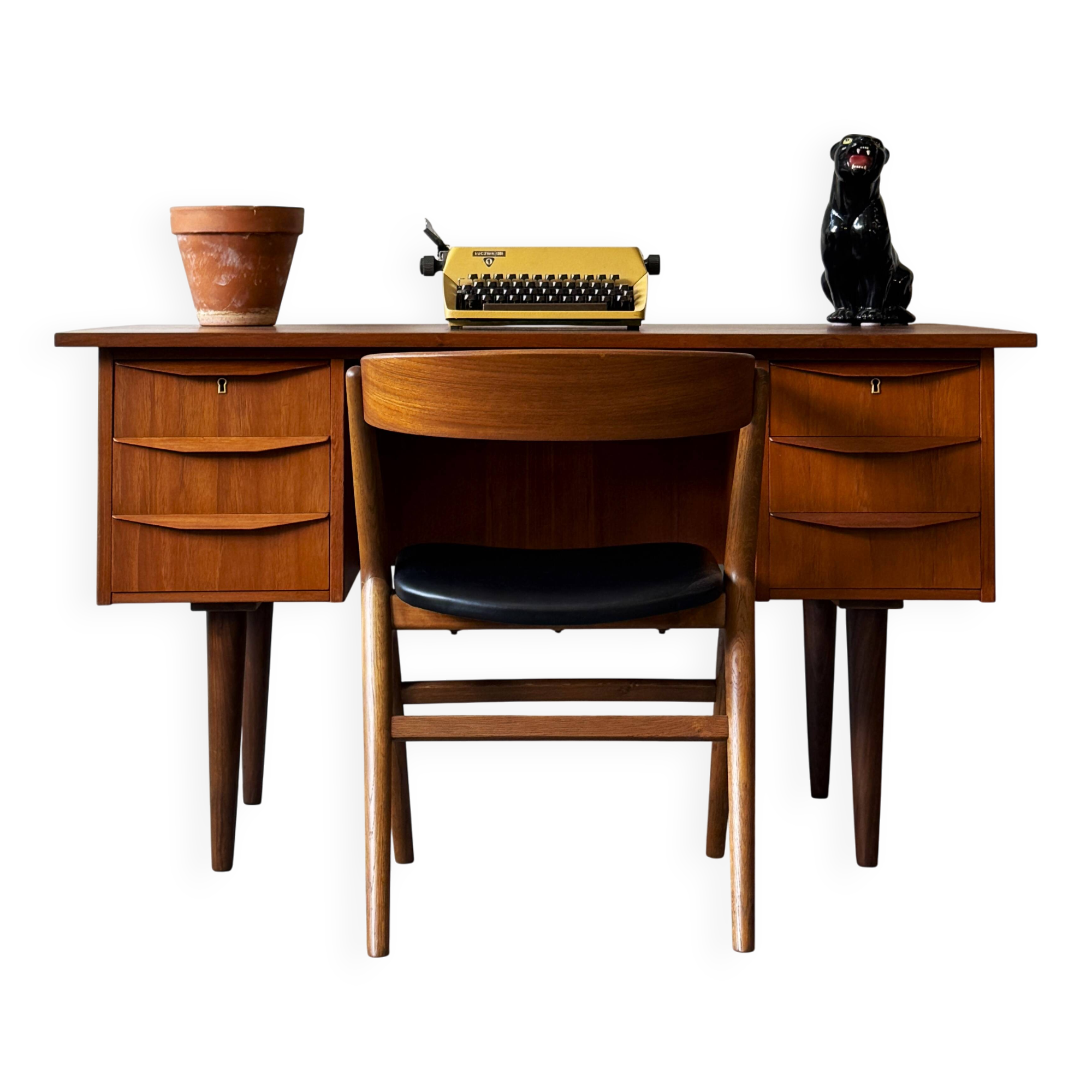 Chaise n° 9, Danemark, années 1950, style moderne du milieu du XXe siècle