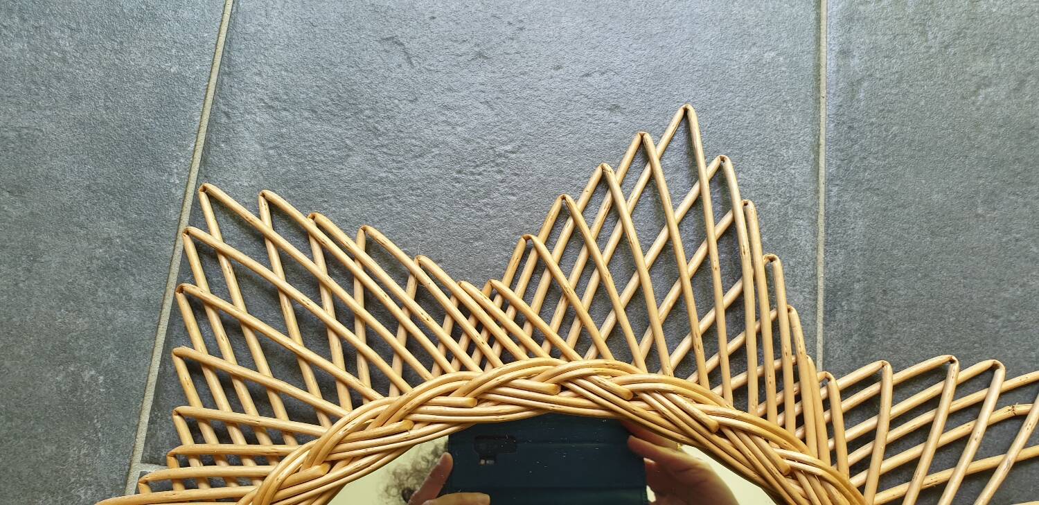 Rattan sun mirror 60 cm