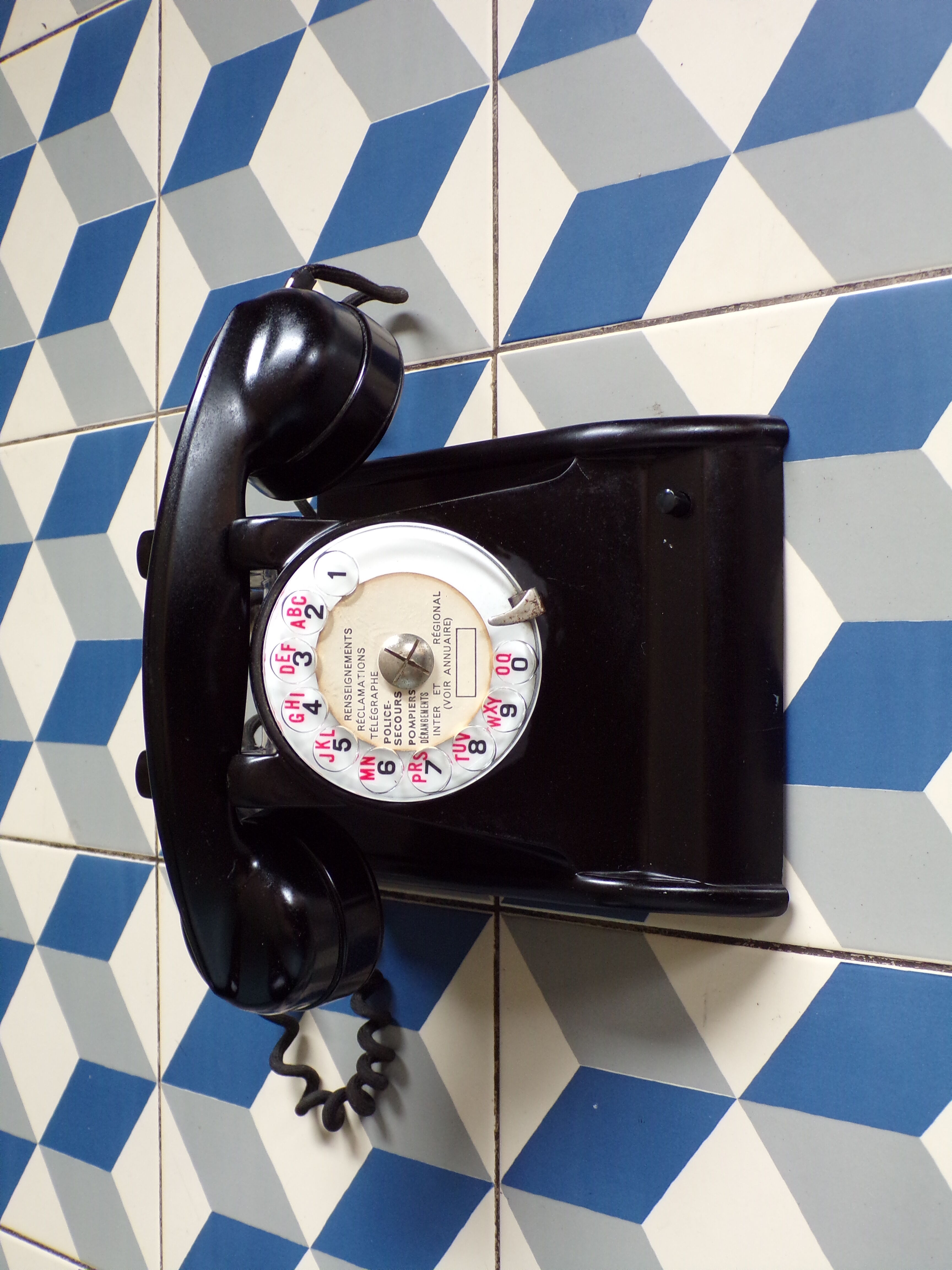 Vintage phone with Bakelite dial