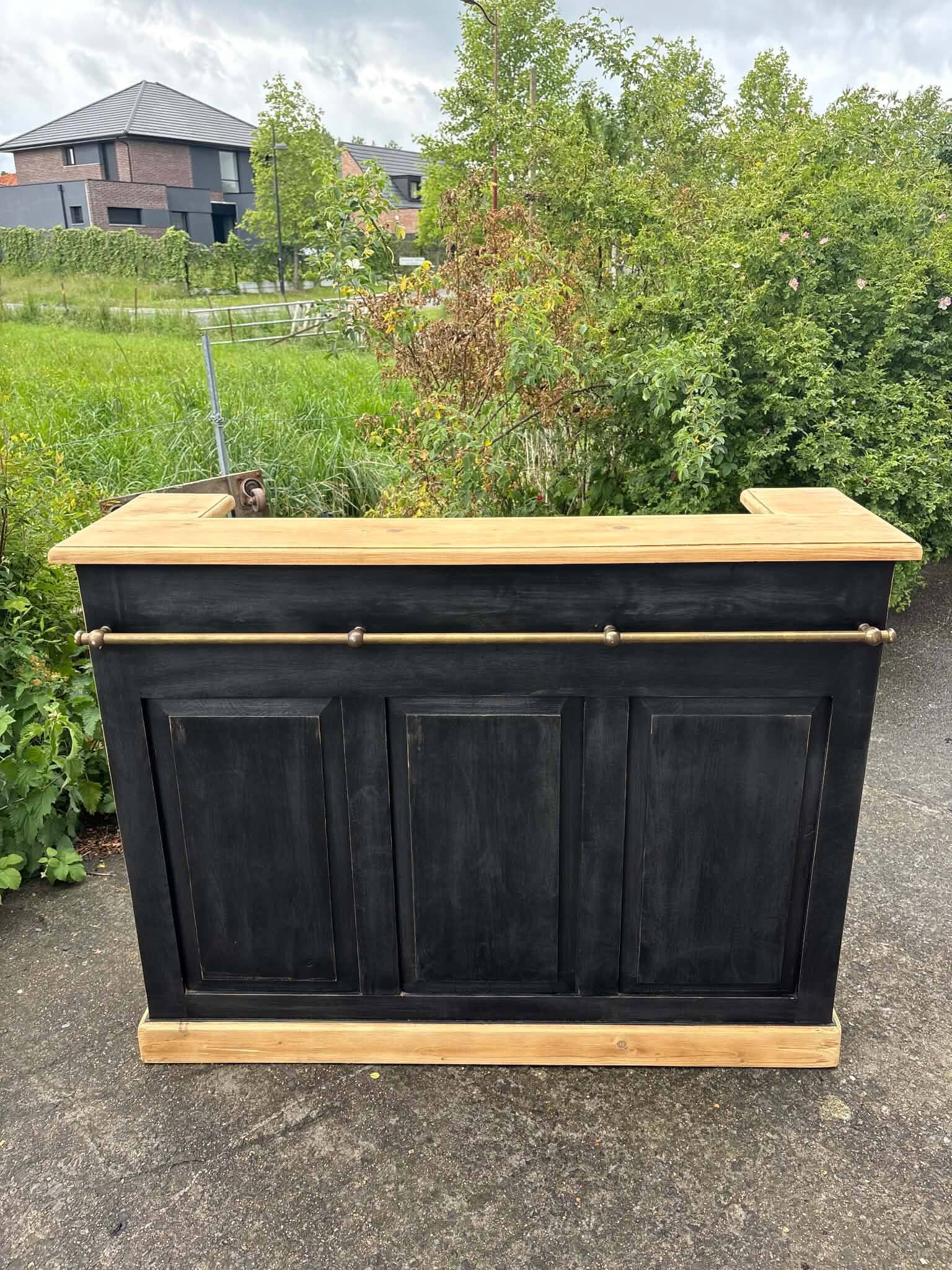 Bar / comptoir  Bois et noir