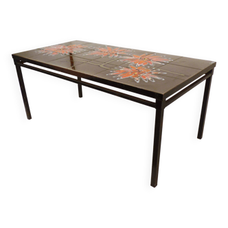 Vintage coffee table, ceramist adri, ceramic and metal legs. dahlias decor. vallauris 60s