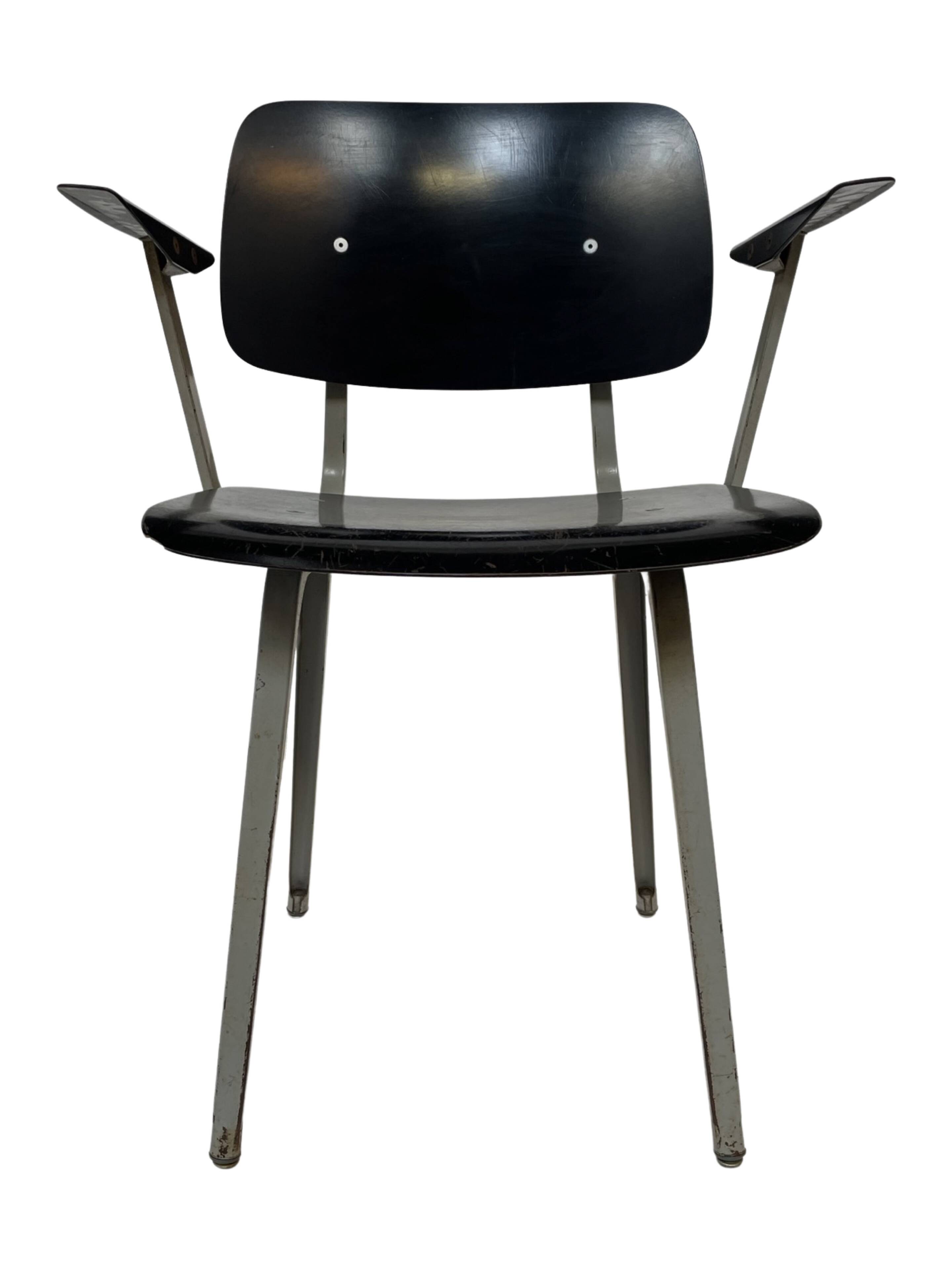 Friso Kramer Revolt arm chair for Ahrend de Cirkel 1953
