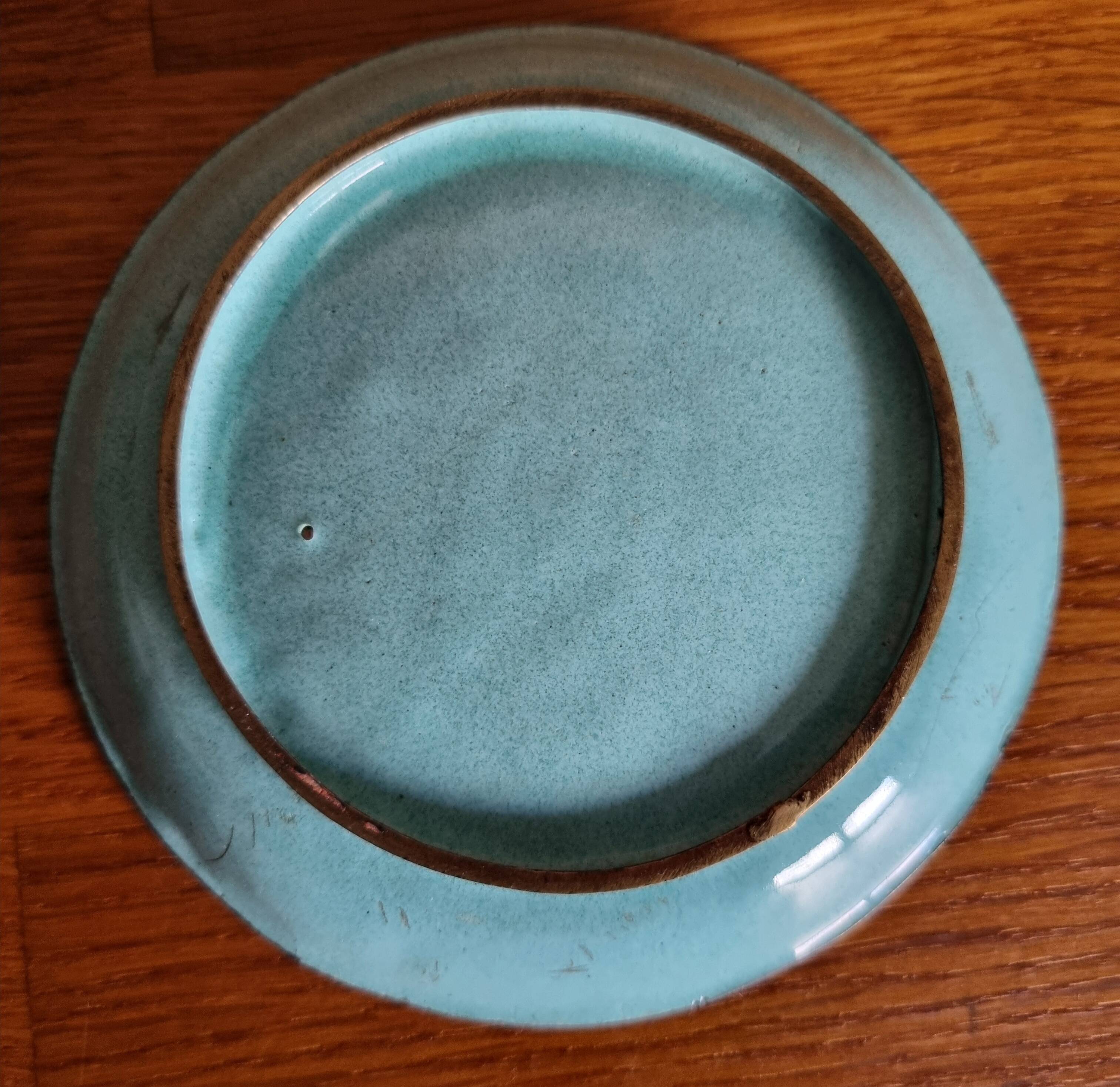 Small old Canton enamel cup