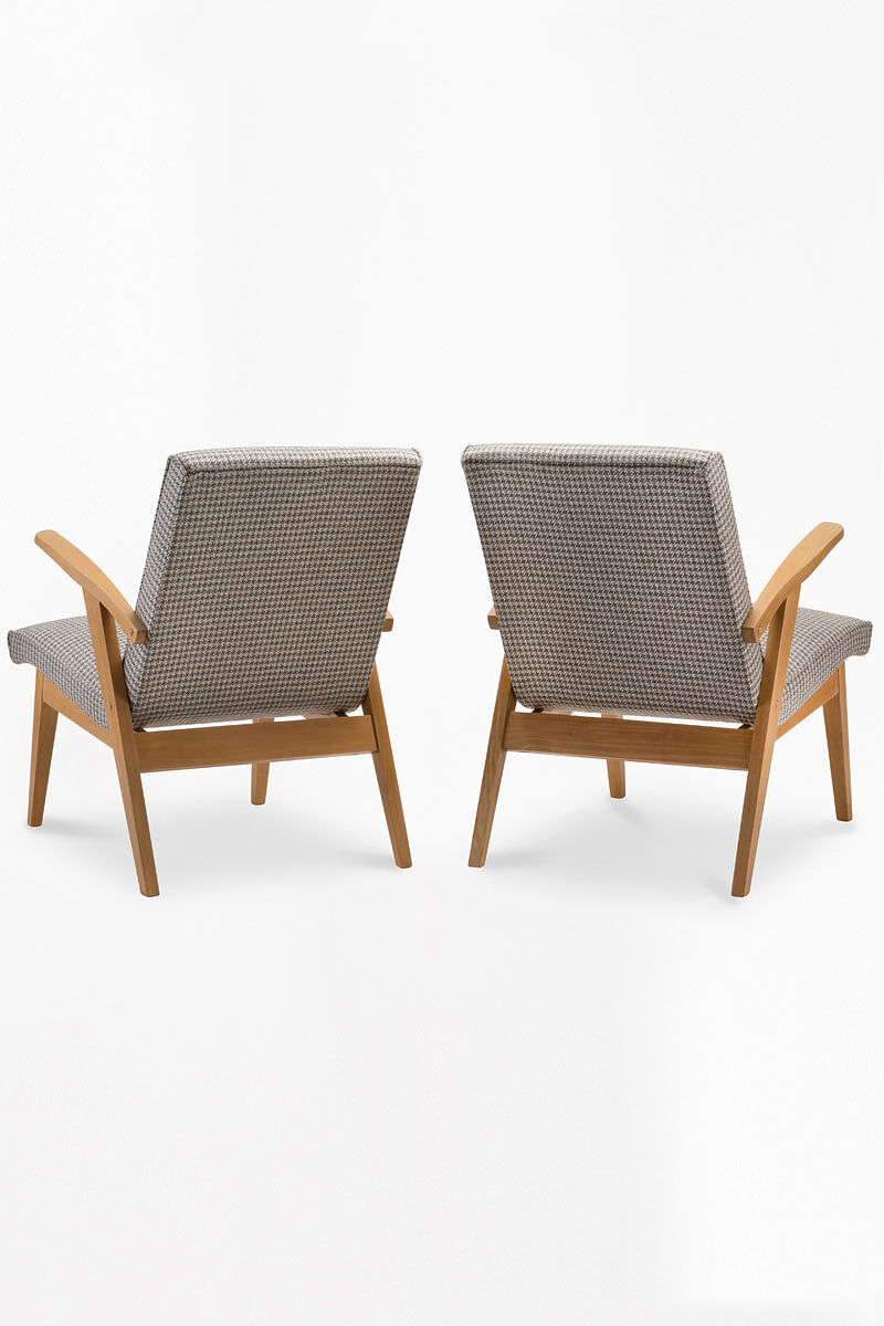 Pair of type 300-123 Puchały armchairs