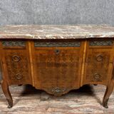 Commode sauteuse Transition estampillée en marqueterie de bois nobles