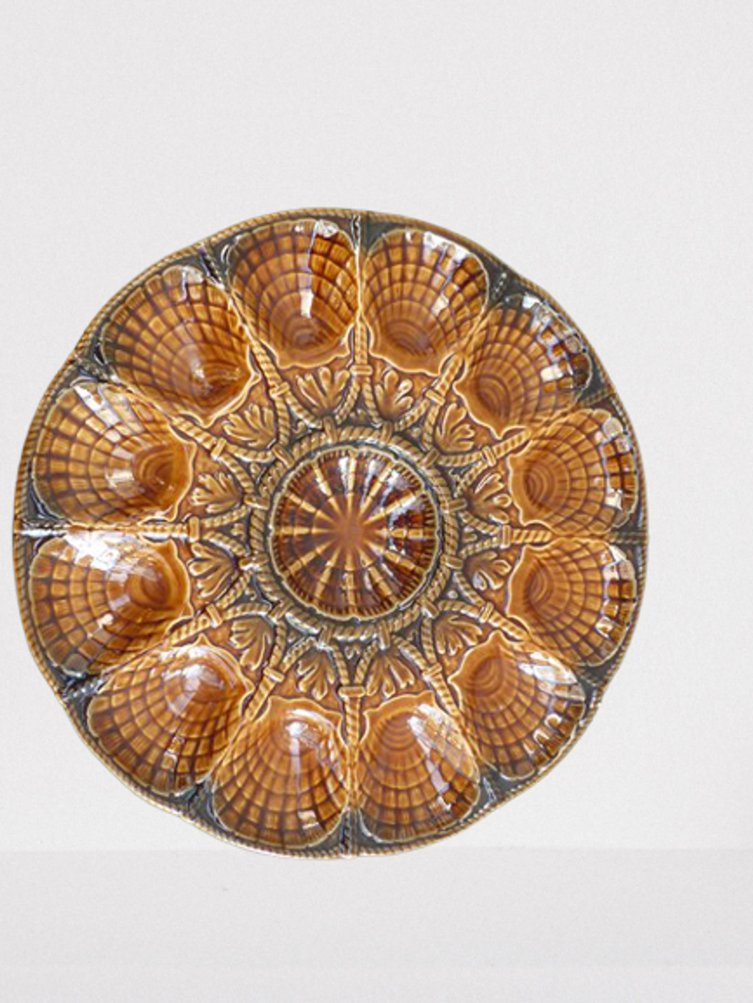 Sarreguemines barbotine shellfish dish
