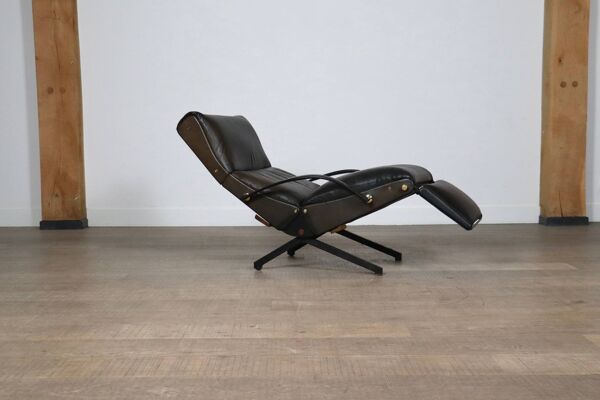 Fauteuil lounge P40 d'Osvaldo Borsani pour Tecno en cuir d'origine, Italie années 1960
