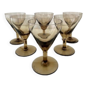 Lot de 6 verres à pied à liqueur  en cristal fumé Daum Nancy