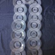 15 assiettes plates vintages années 70/80
