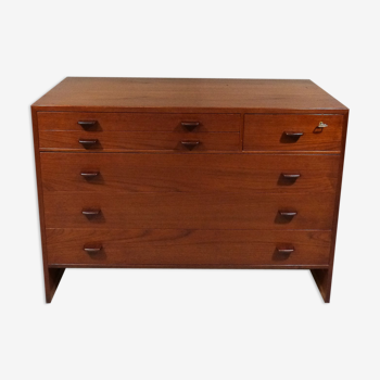 Teak chest of drawers by Hans J. Wegner for Ry Møbler, Denmark