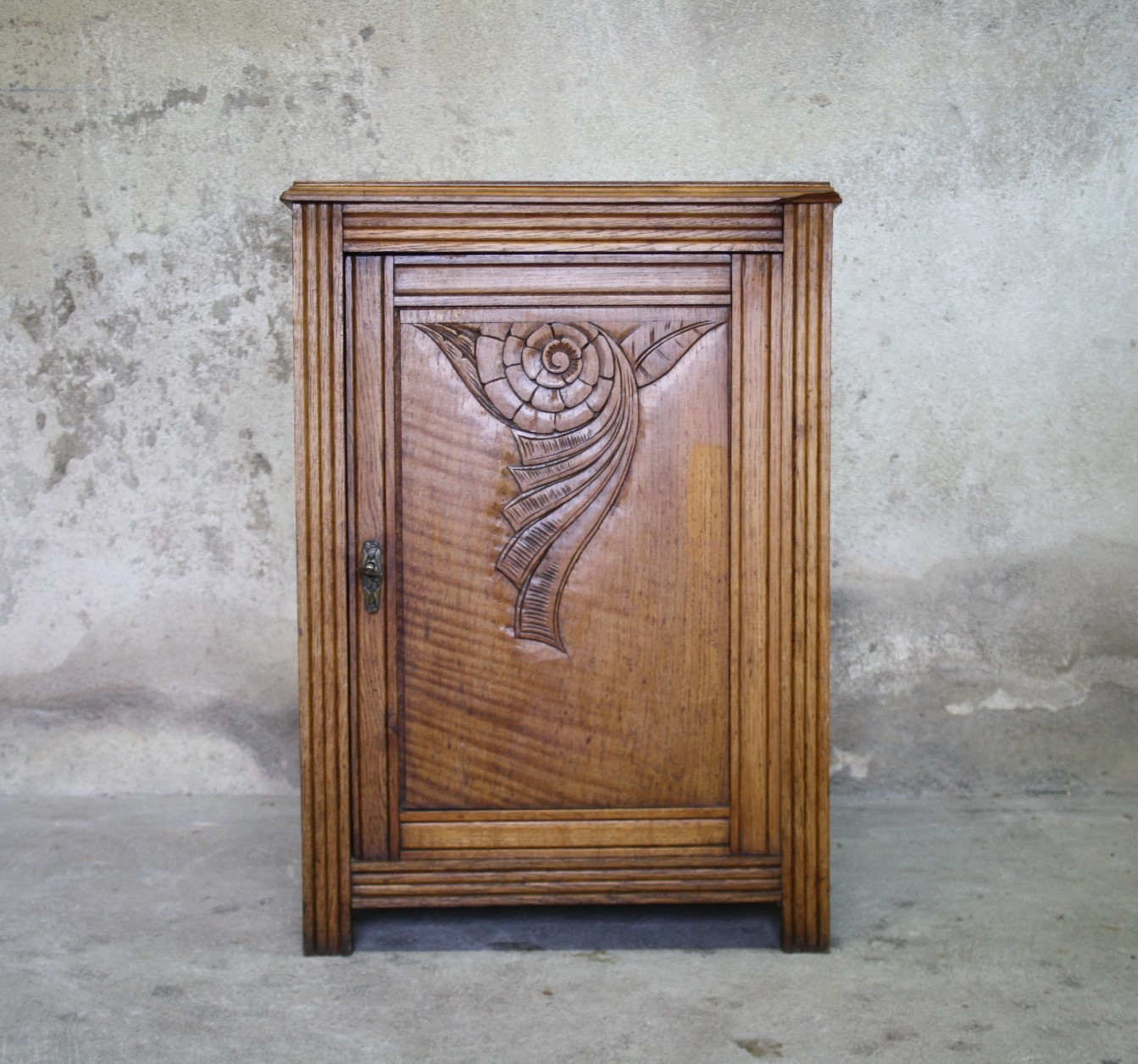 Art deco style jam maker