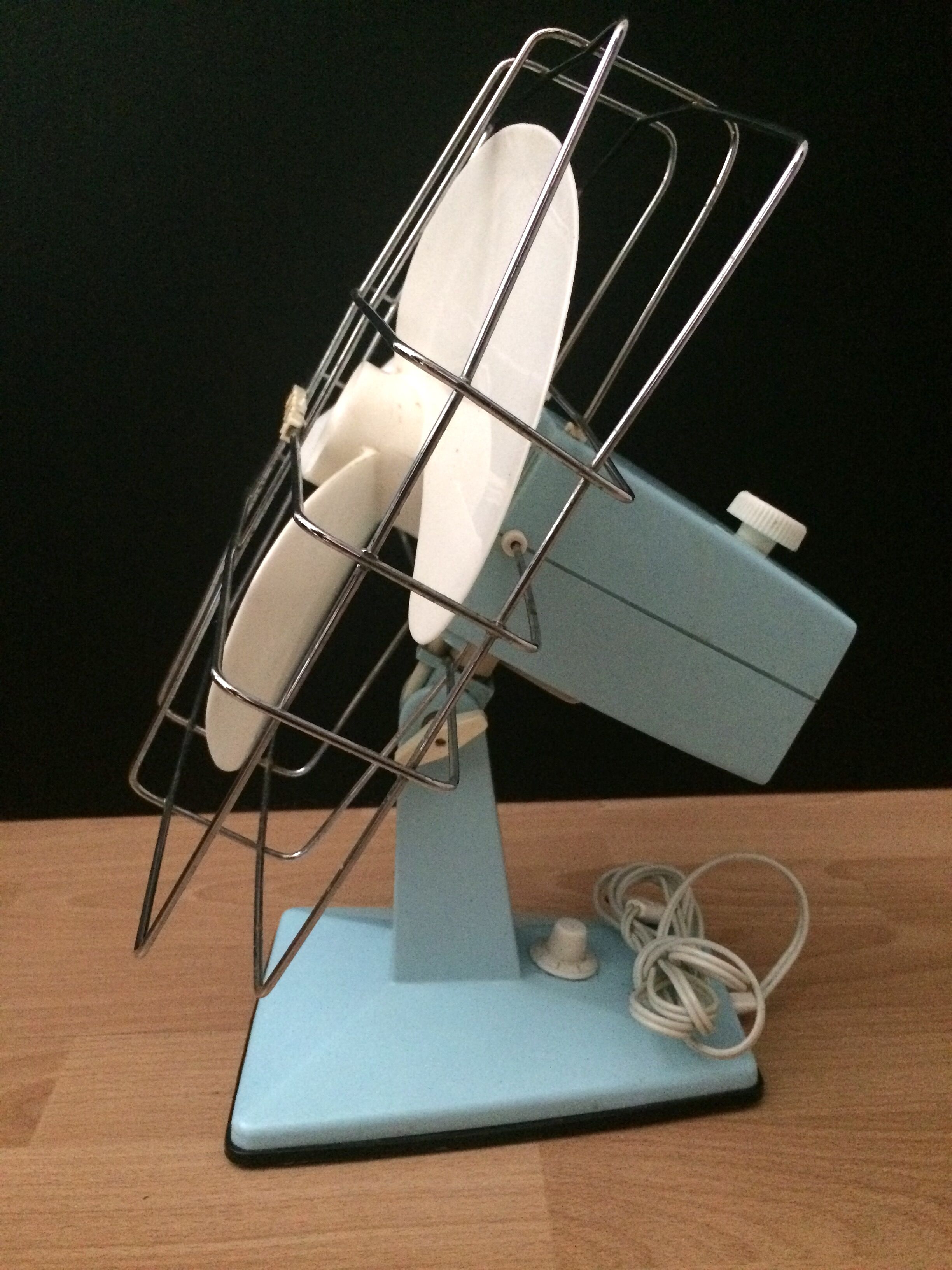 Fan calor blue and white 70