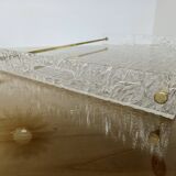 Très grand plateau "Roche Bobois" en plexiglas et laiton massif, années 70