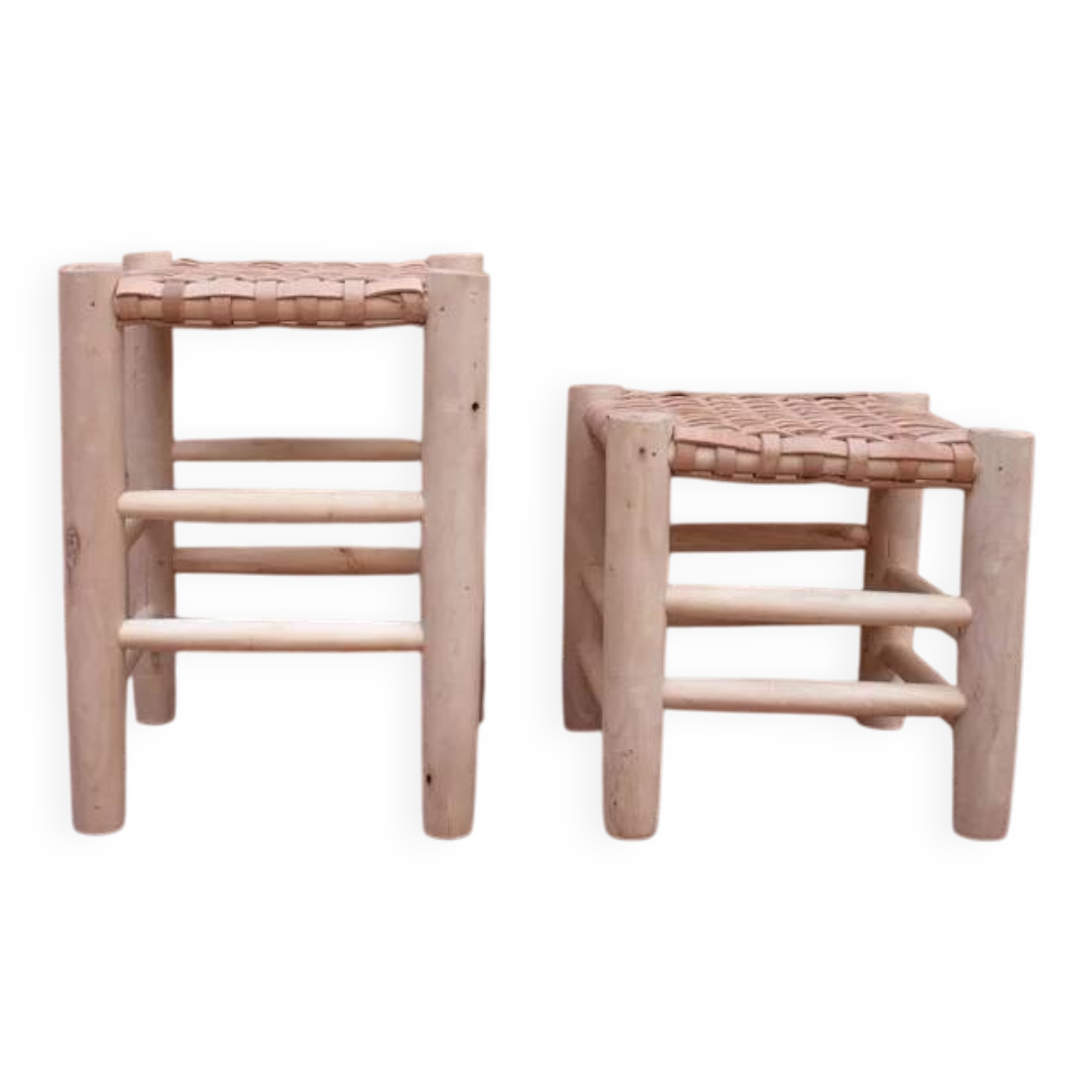 2 Tabouret en cuir et bois clair