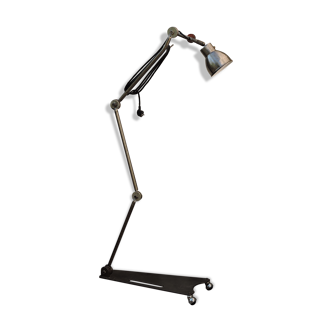 Devil folding lamp industrial body lamp garage four arms