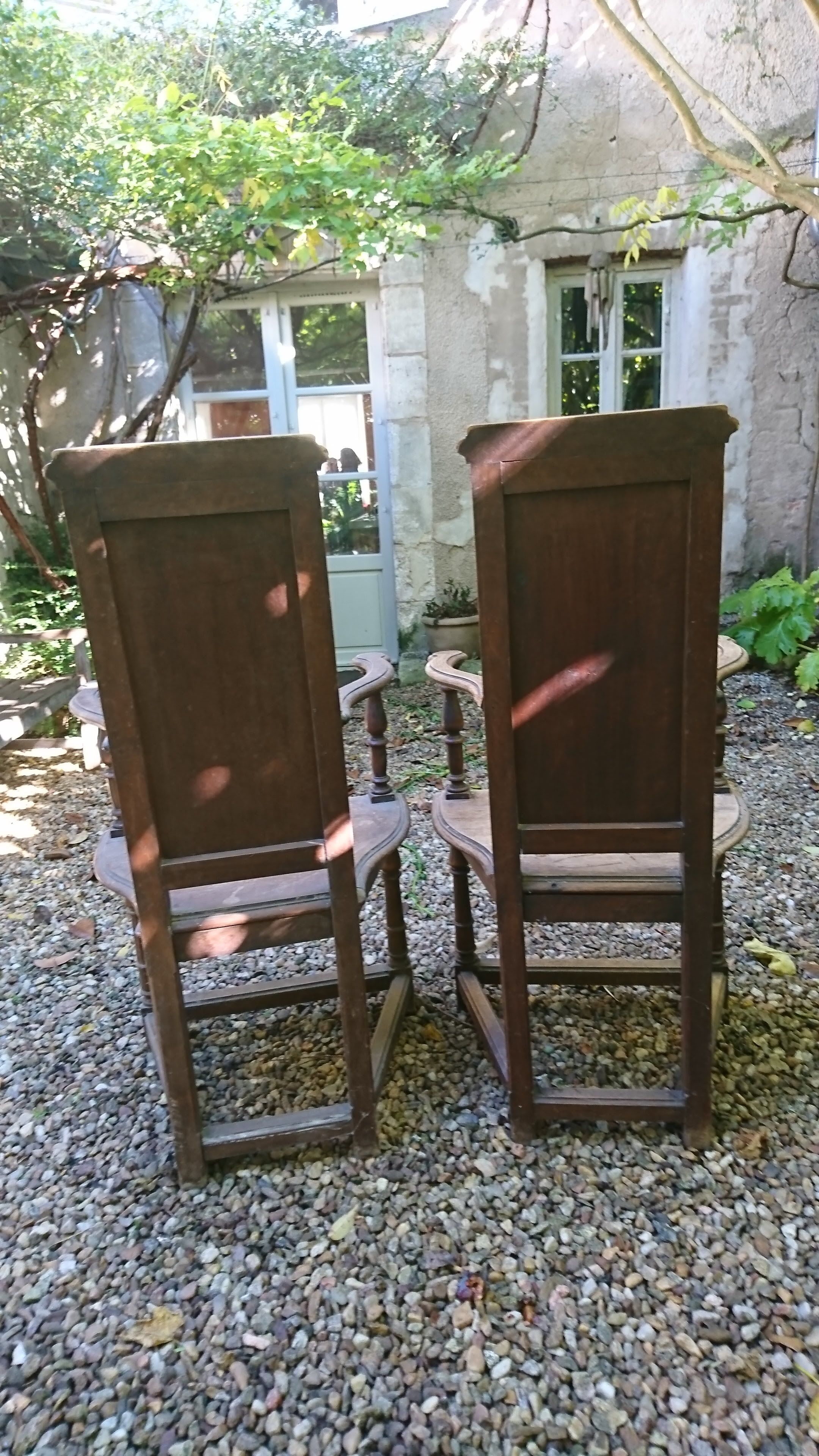 Pair of caquetoire chairs