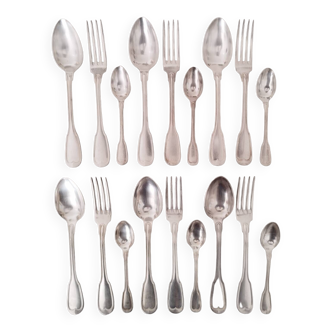 Couverts métal argenté cuillères fourchettes petites cuillères