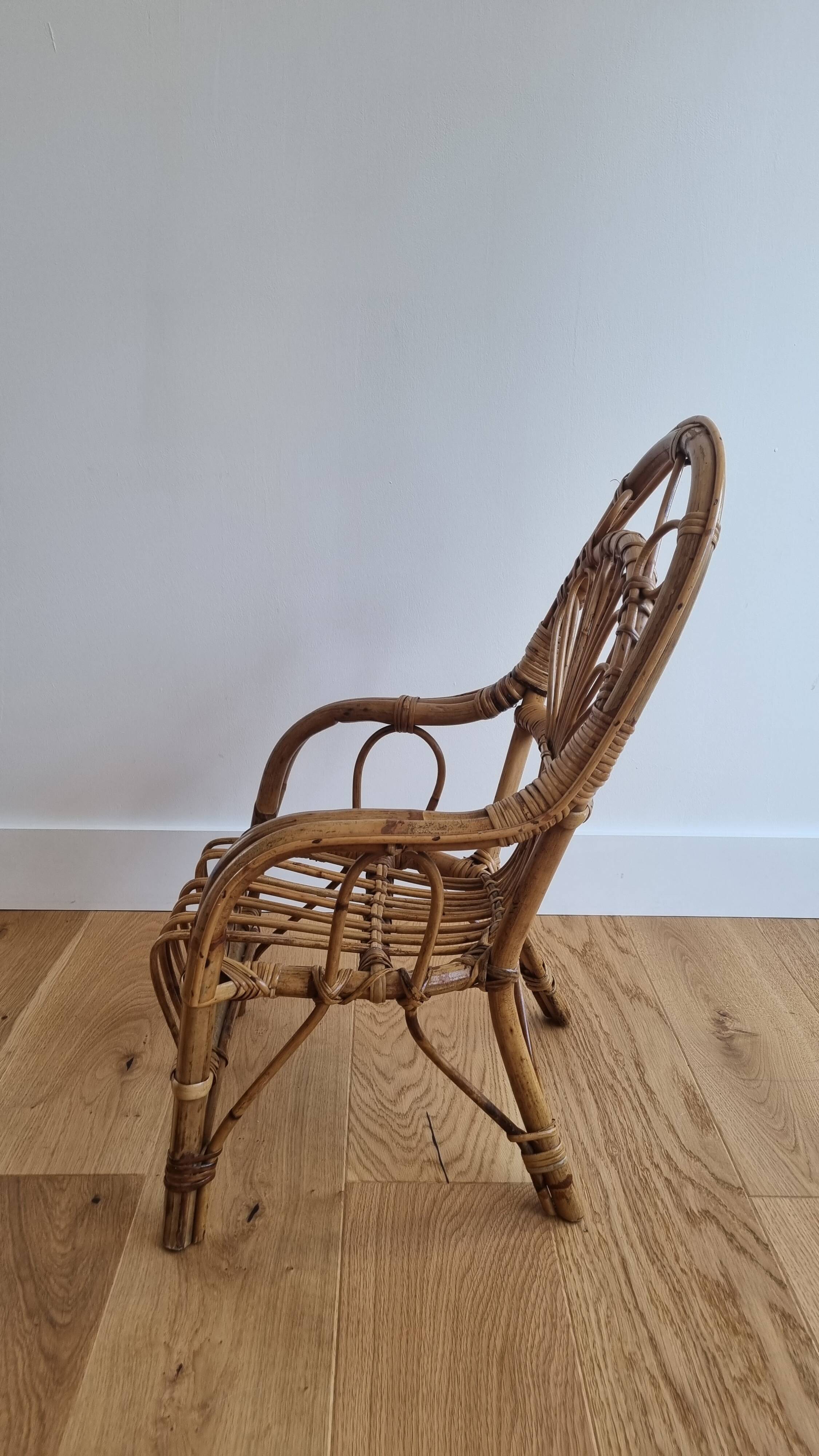 Fauteuil rotin enfant