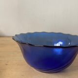 Arcoroc cup in blue glass