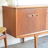 Sideboard with sliding doors * 183 cm