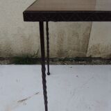 Table basse pieds en fer forgé plateau en bois  77 x 38 cm