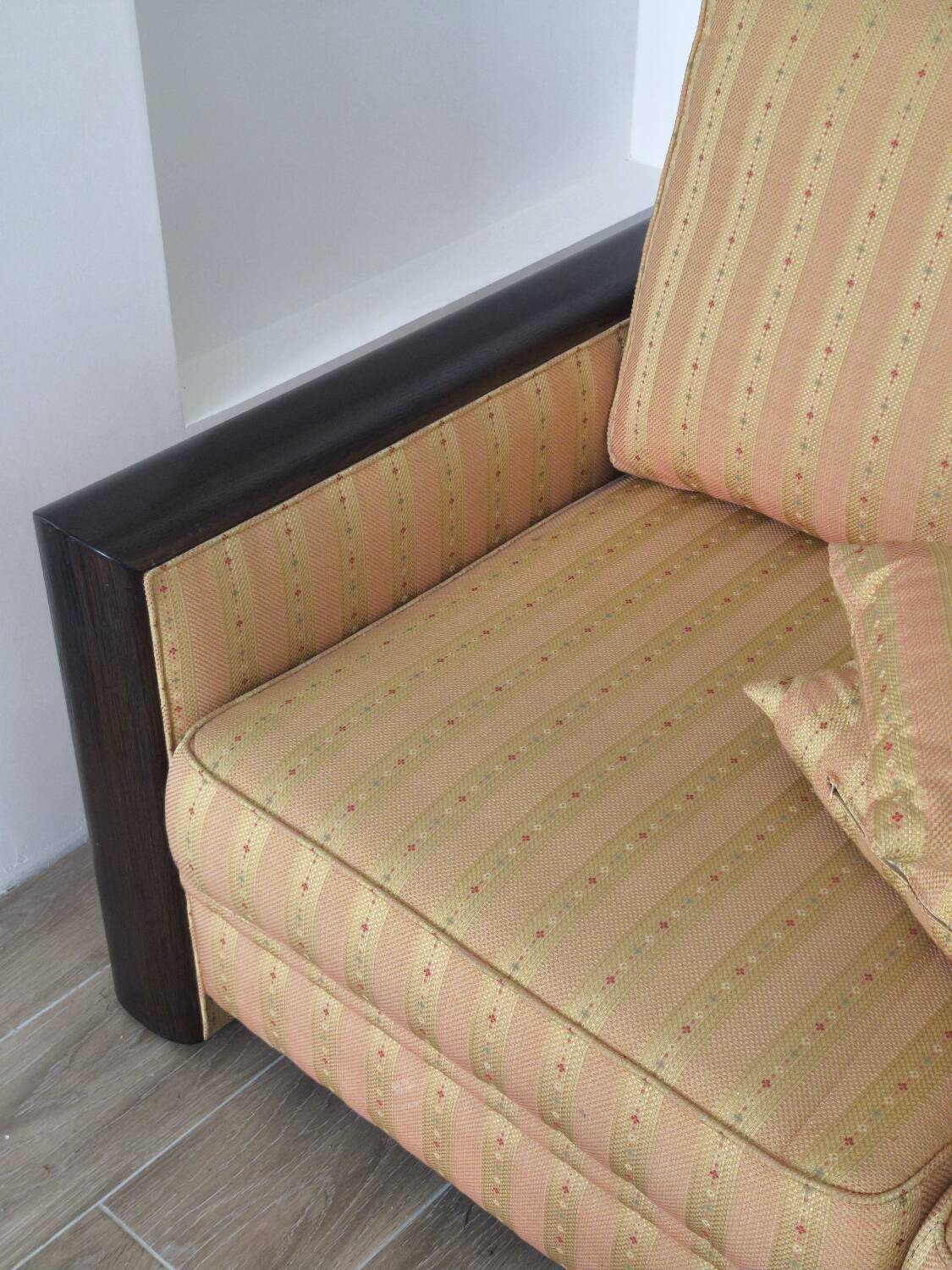 Two-seater sofa