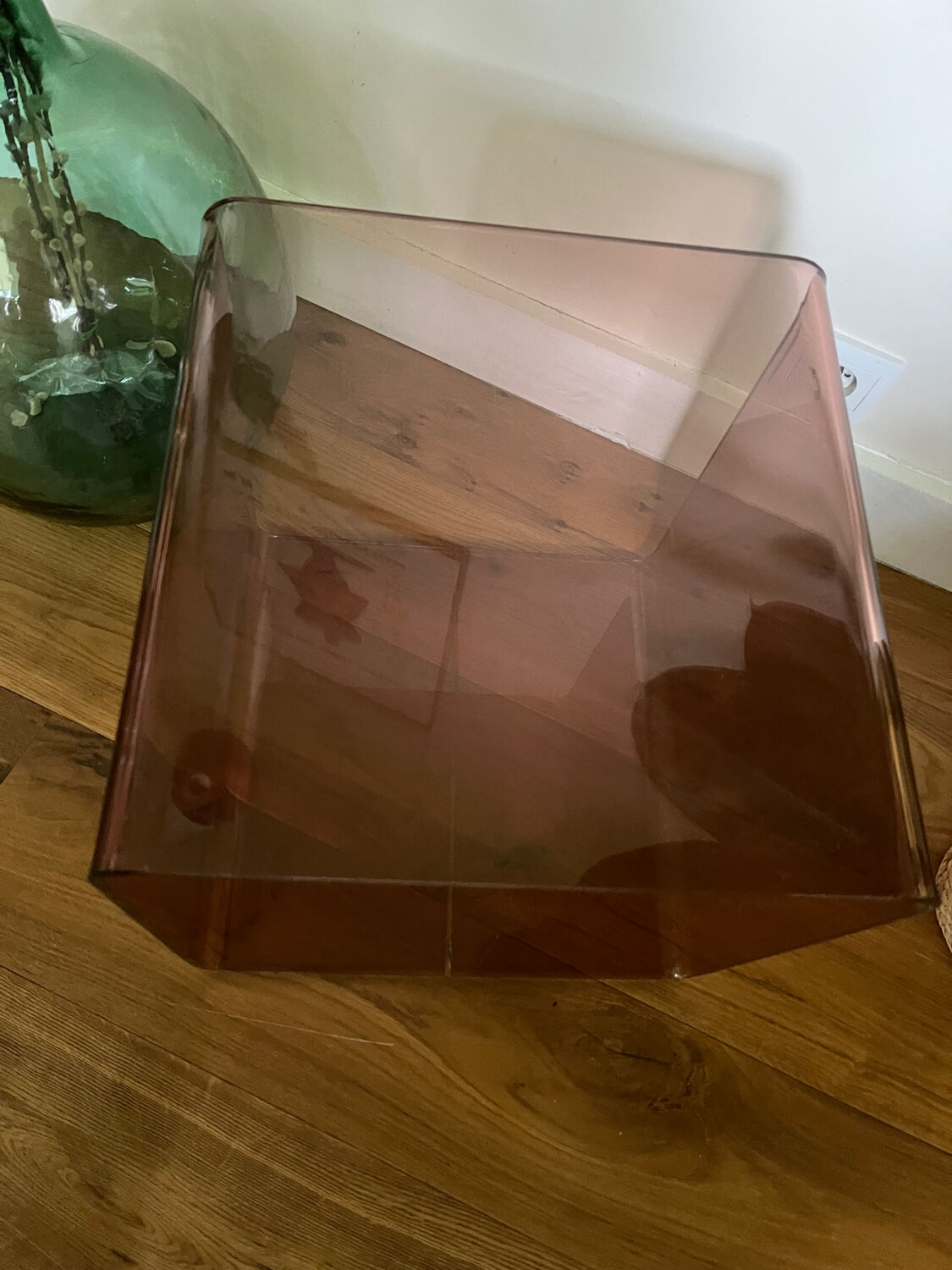 Vintage smoked plexiglass cube by Miche Dumas for Roche Bobois 70s.