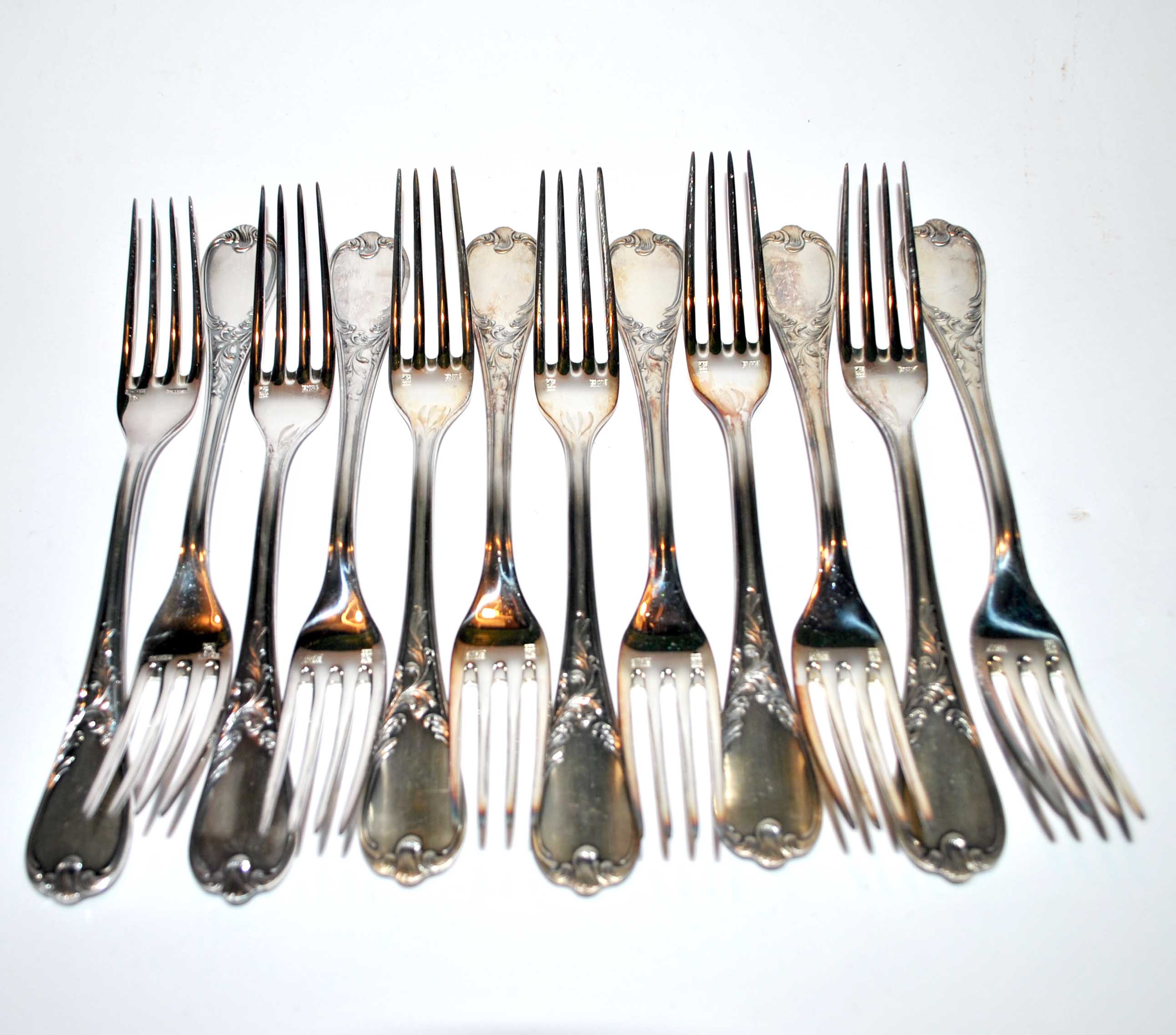 Series of 12 table forks in silver metal ercuis rocaille