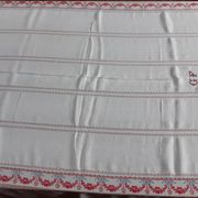 Grande nappe rouge et blanc 1m95x2m85 et ses 12 serviettes monogrammées "gf"