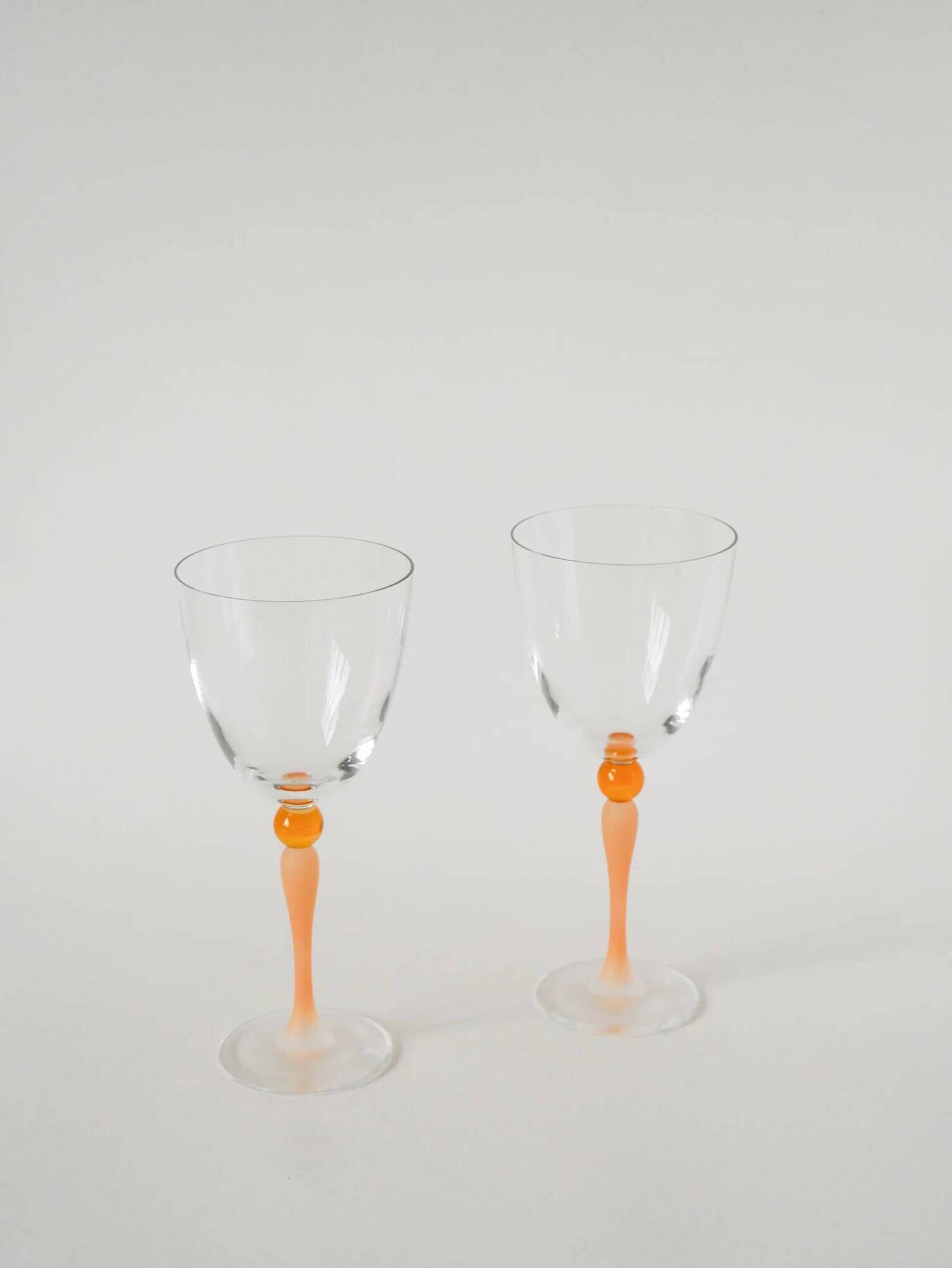 Set of 4 large wine glasses, orange, Art Nouveau, 1920.
