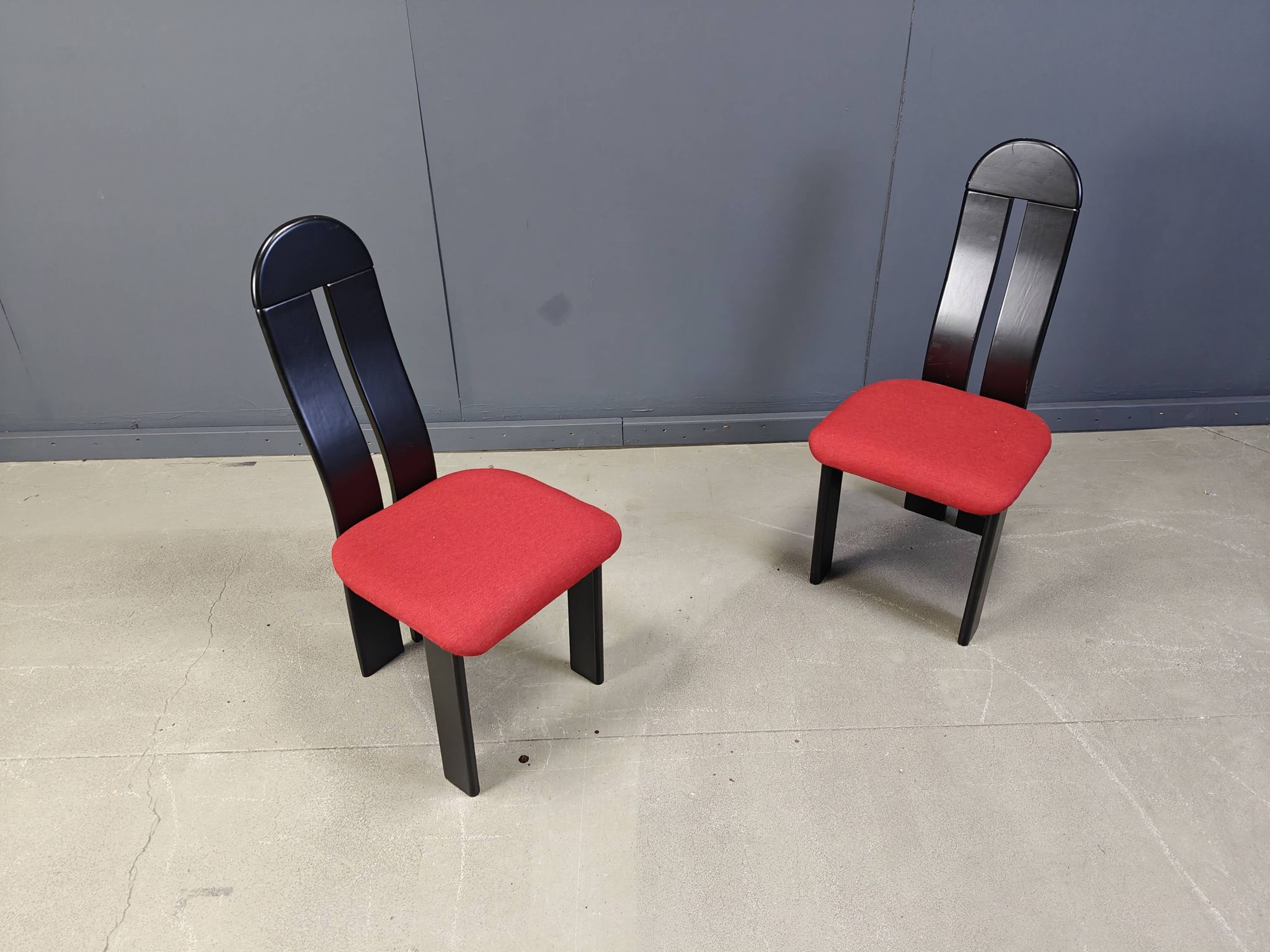 Post modern design dining chairs