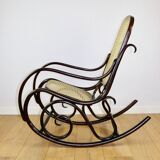Rocking chair on runners, original brown, 1970s - very good condition