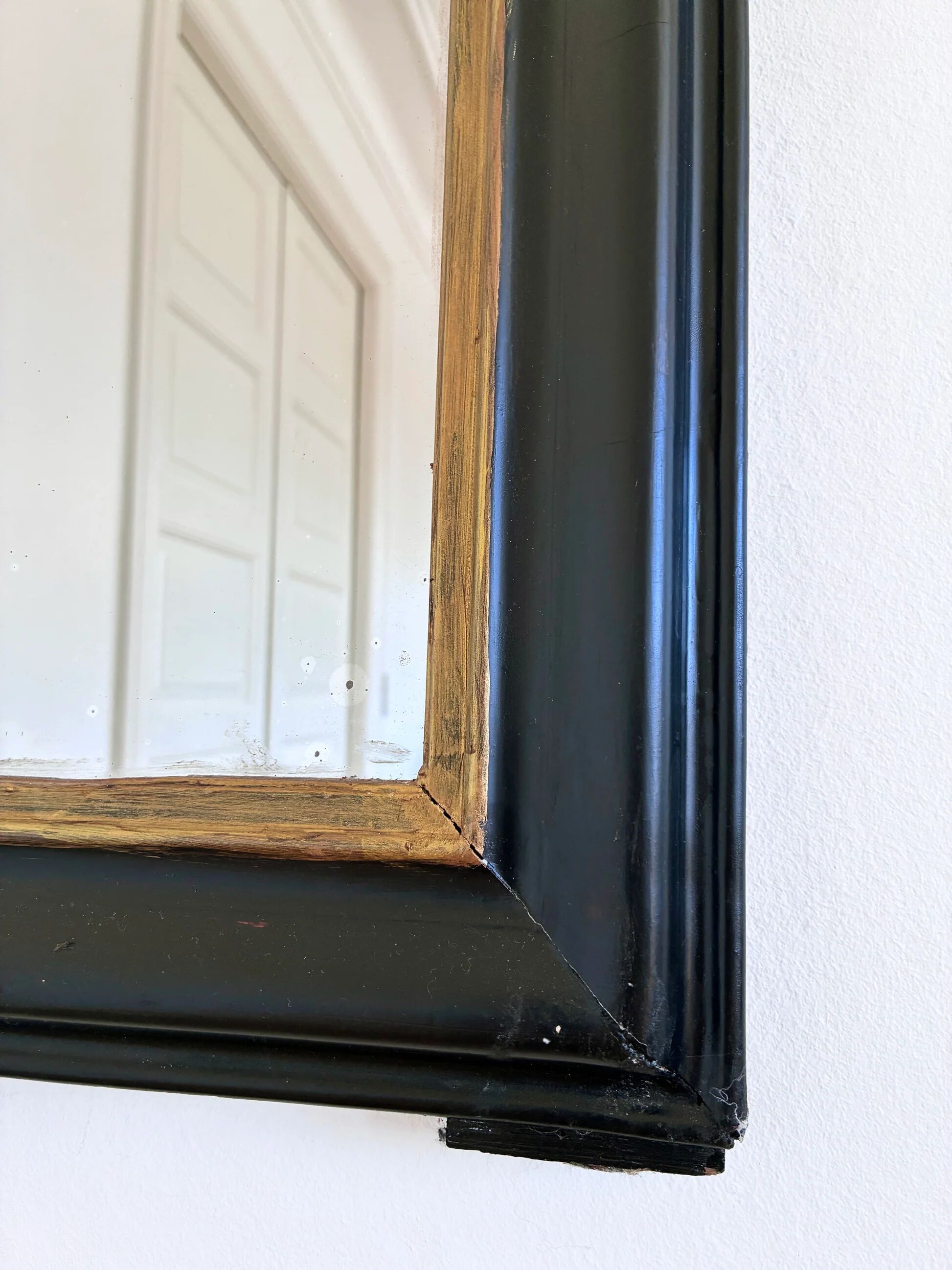Miroir antique français Louis Philippe – noir et or, fin du 19e siècle