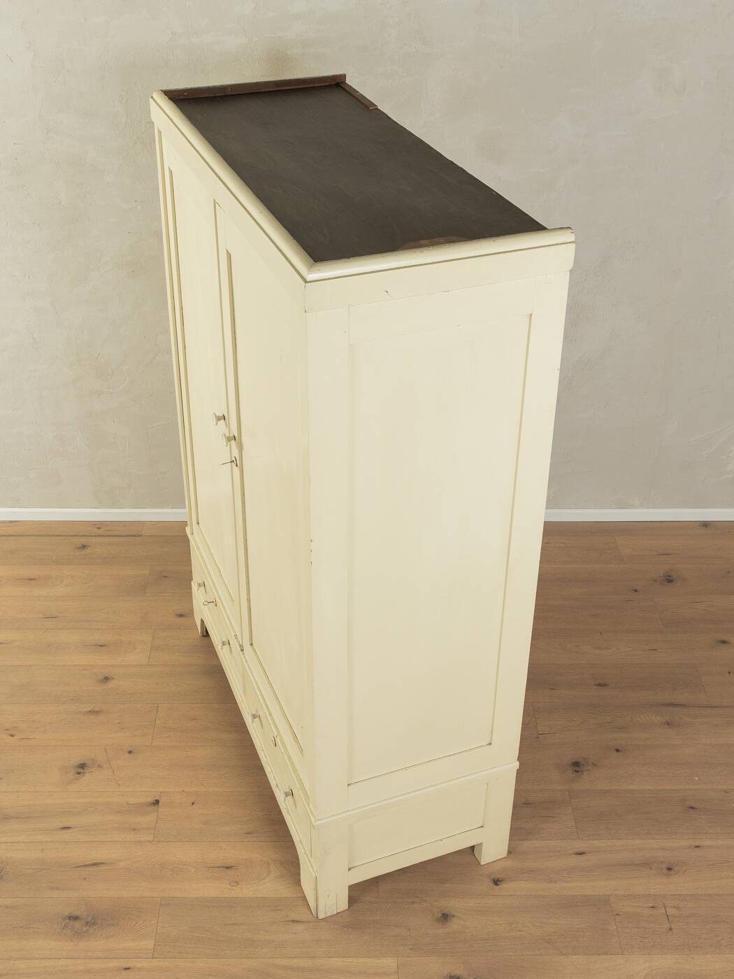 Laundry Cabinet