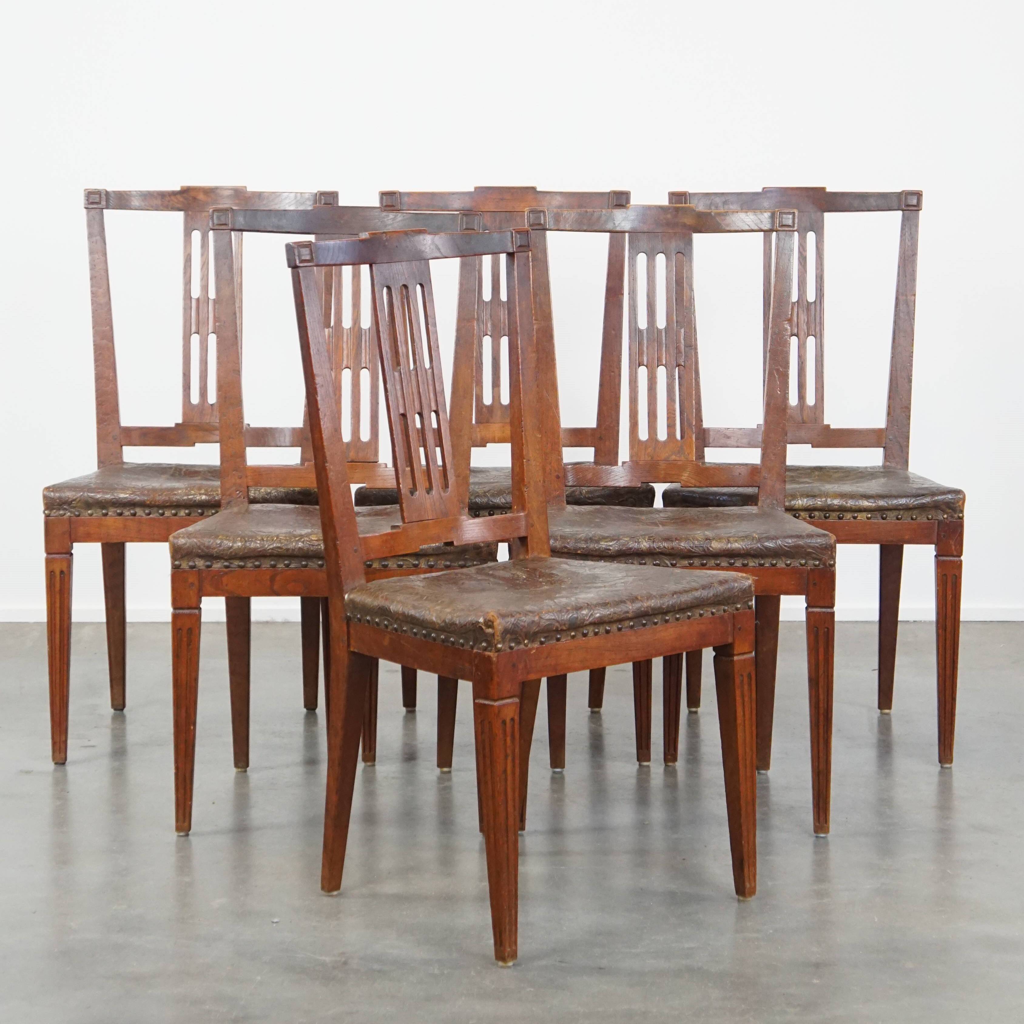 Ensemble de 6 chaises de salle à manger en cuir antiques d'origine néerlandaise