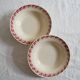 Lot  de 4 assiettes creuses vintages à décor bordeaux