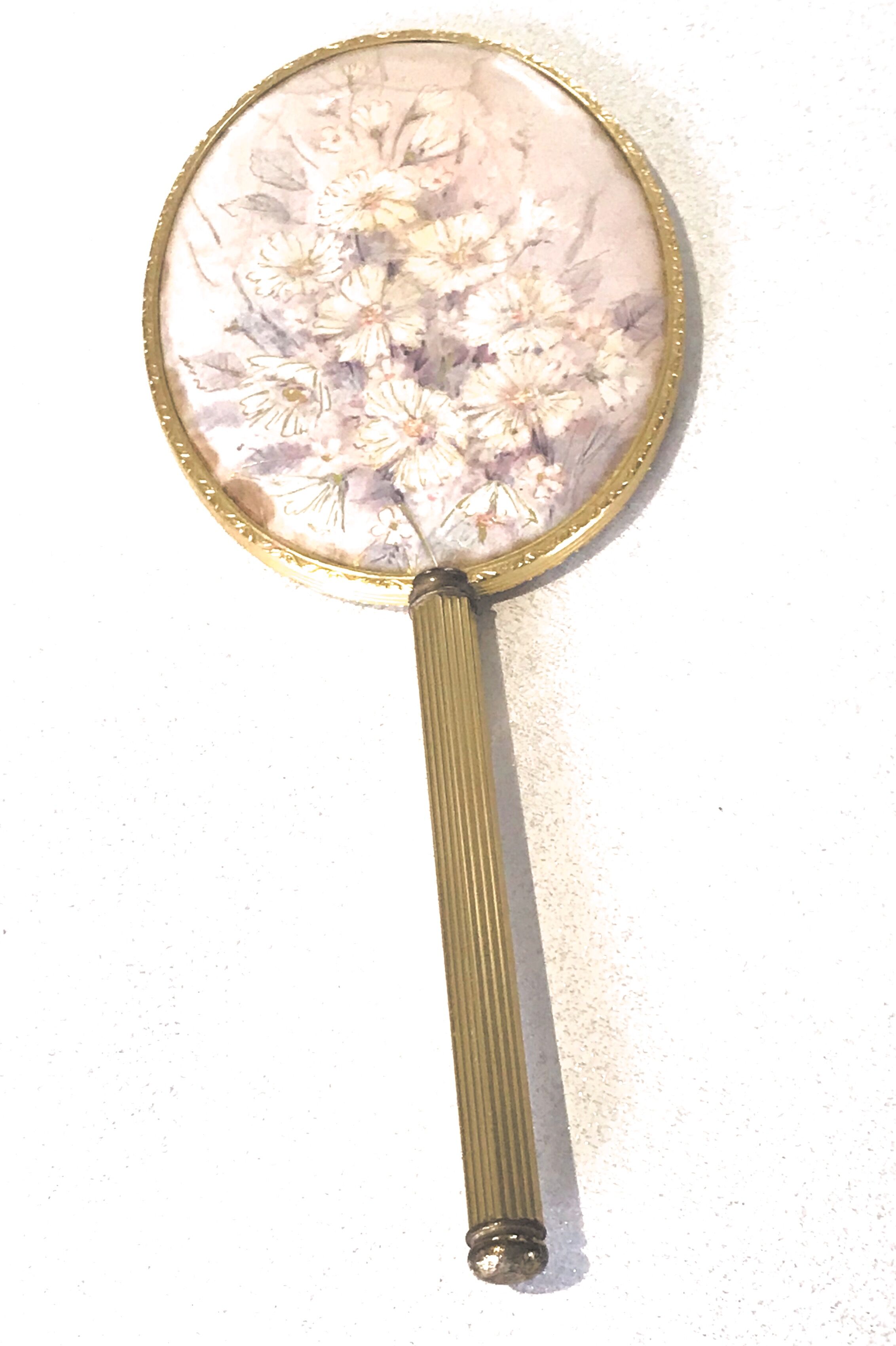 Hand mirror