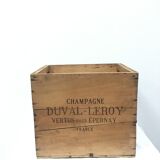 Wooden case for champagne