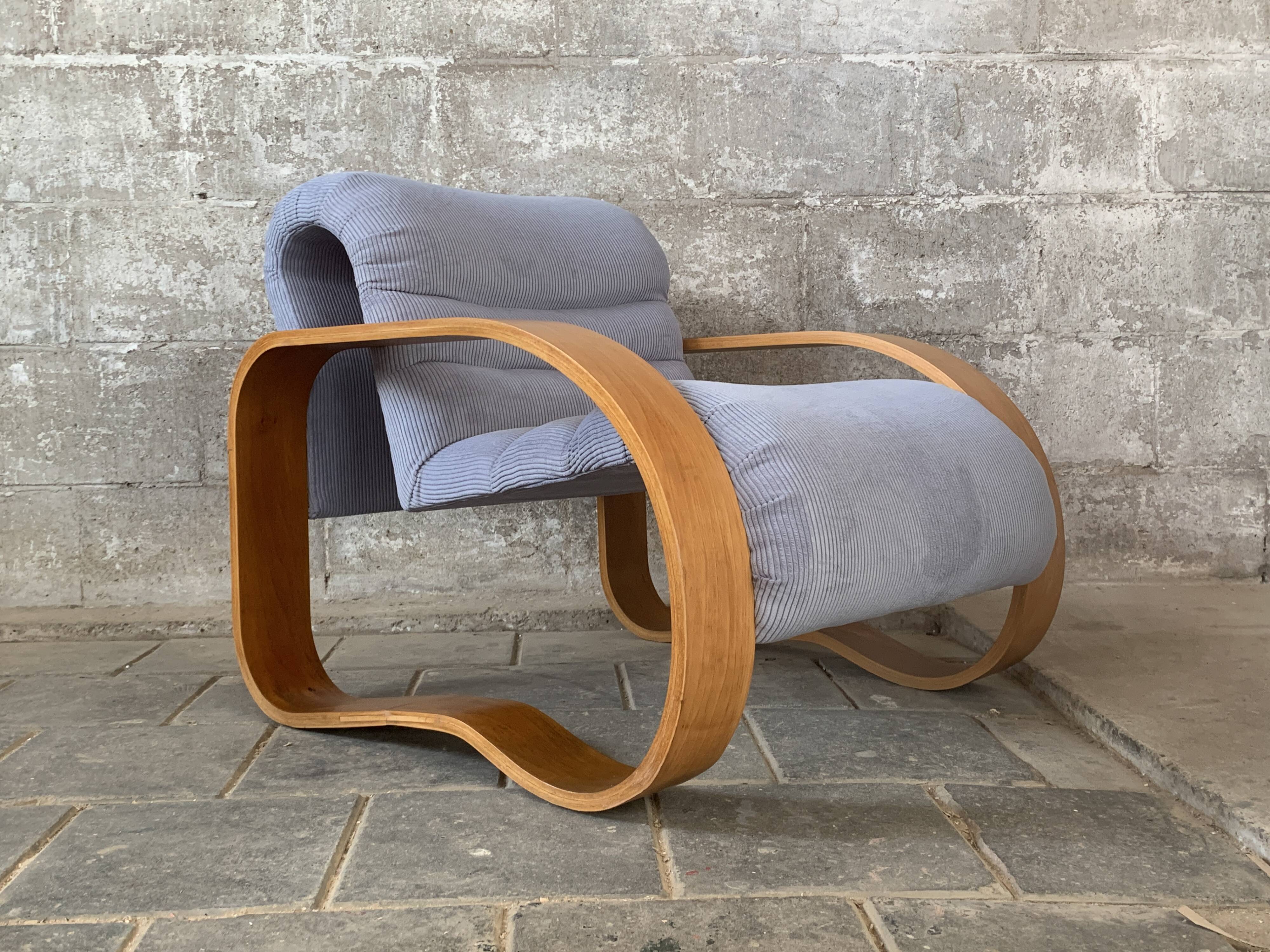 Midcentury modern curvy wavy lounge chair by Jan Bocan, Czech 1970s