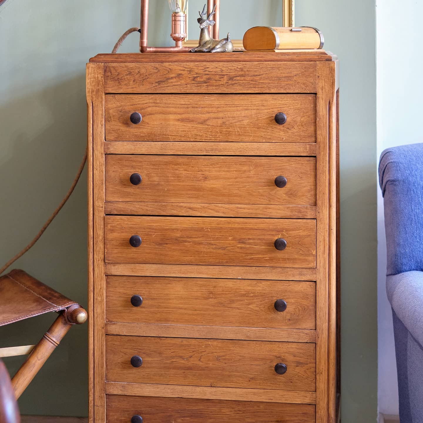 Vintage dresser