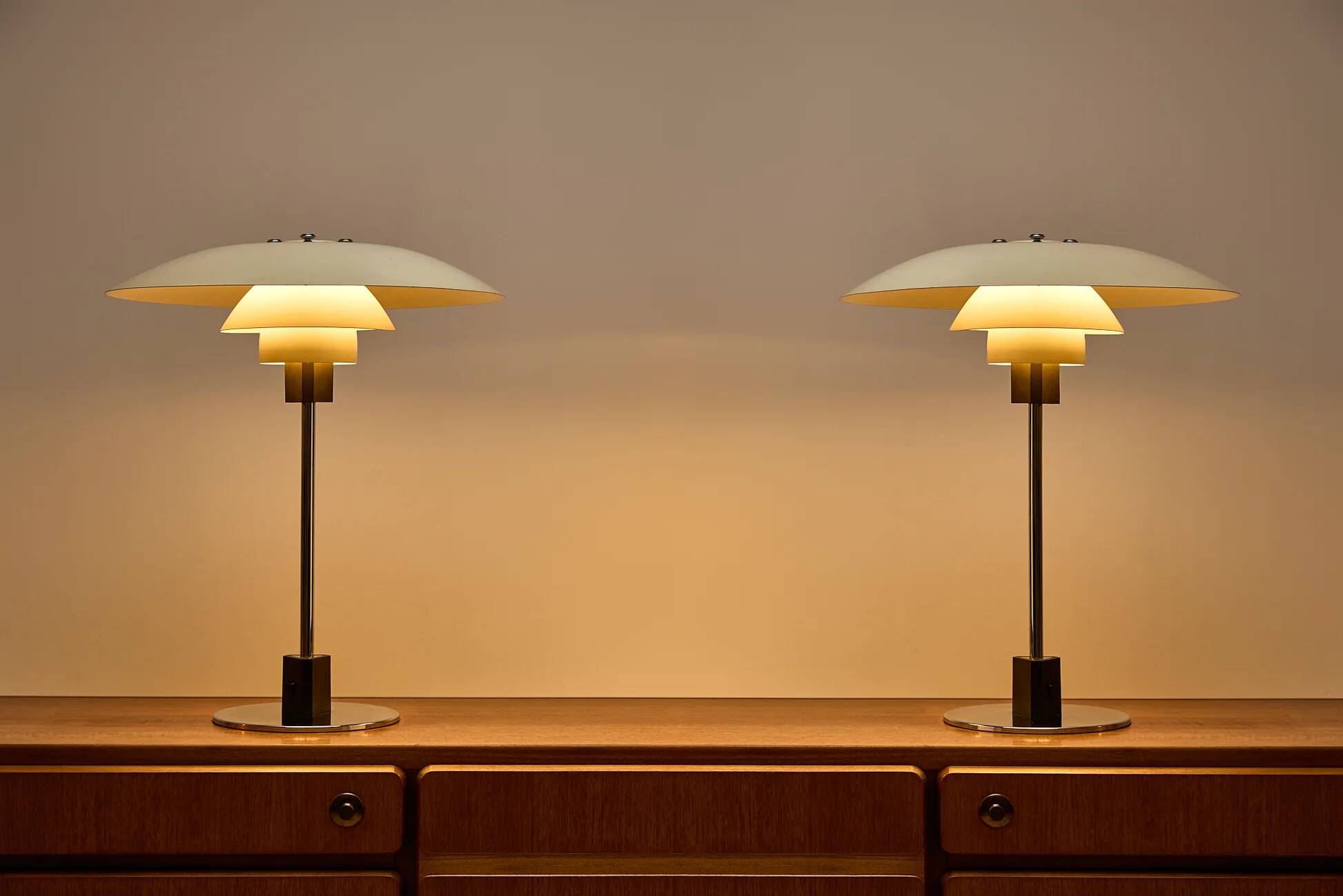 Set of 2 PH 4/3 table lamps - produced by Louis Poulsen