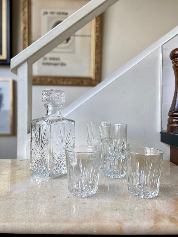 Chiseled glass carafe