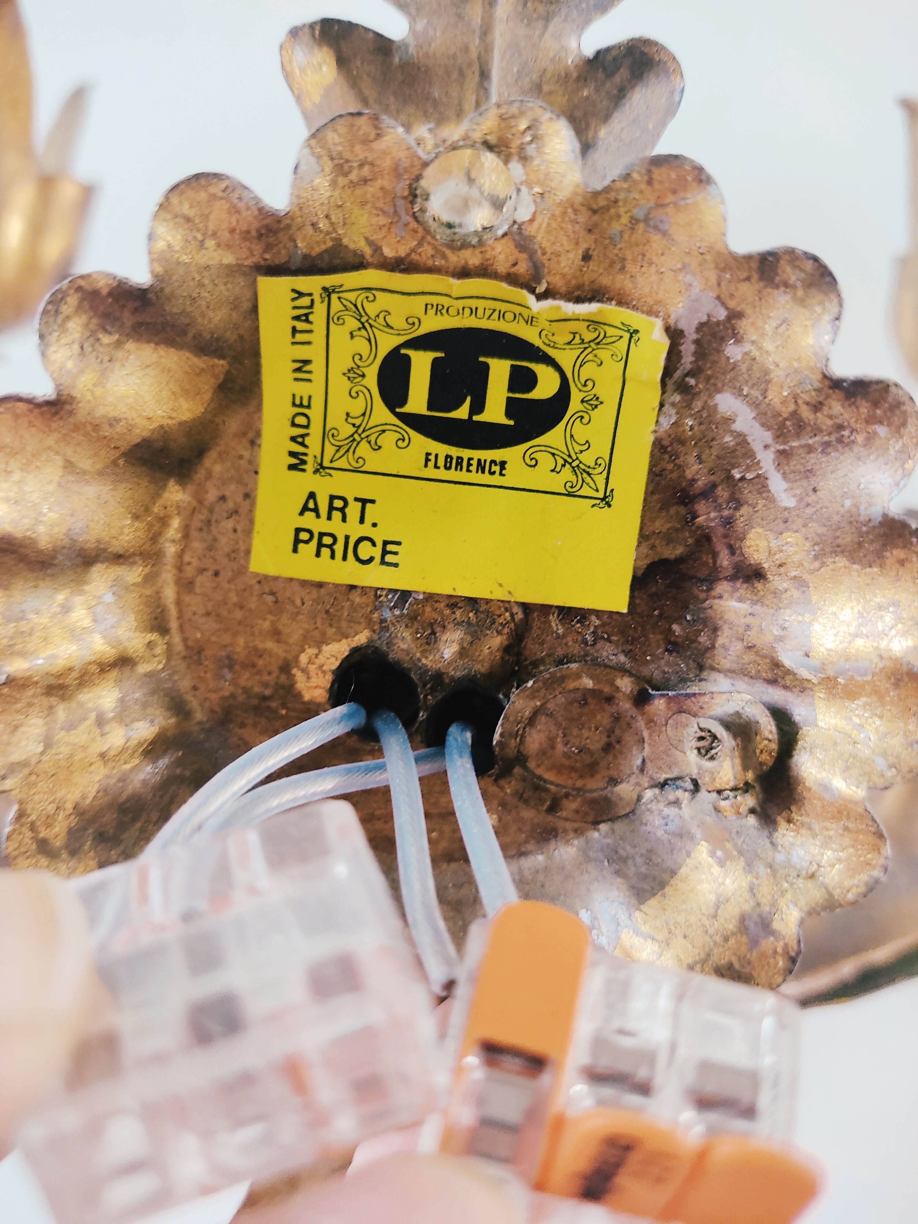 Golden Italian wall lamp