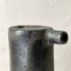 Vase / bouteille design en céramique émaillée noir bleu signé V. Goron