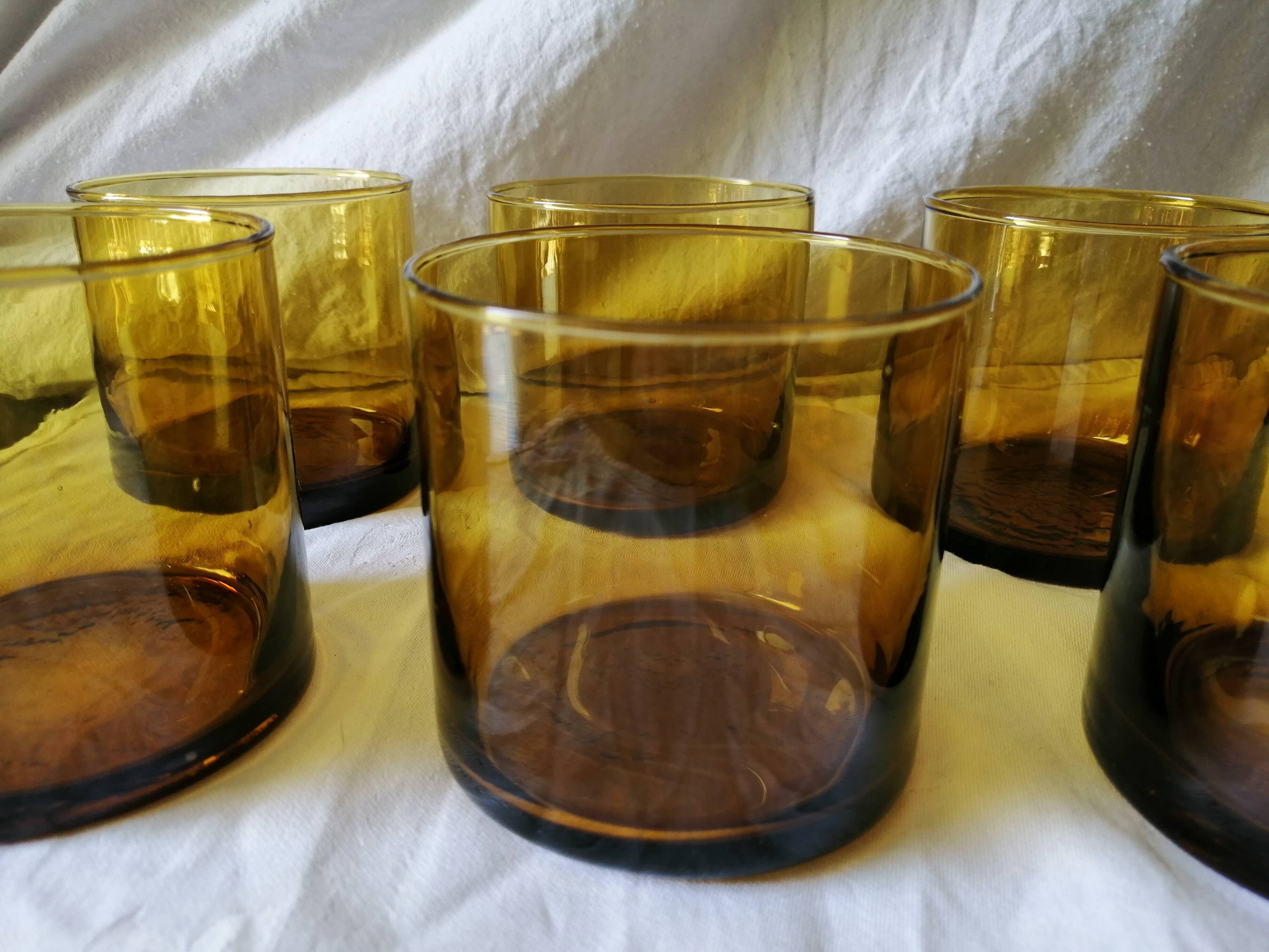 Serie of 6 yellow amber whisky glasses years 70